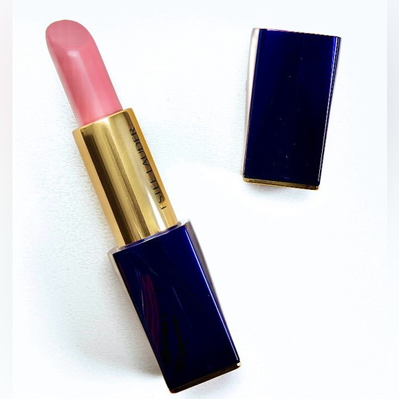 Estée Lauder Bundle! Skincare & Makeup Items w/ Cosmetic Bag🛍️ **BRAND NEW!🎁** - Picture 6 of 7